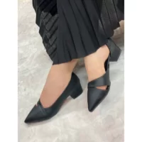 کفش پاشنه دار